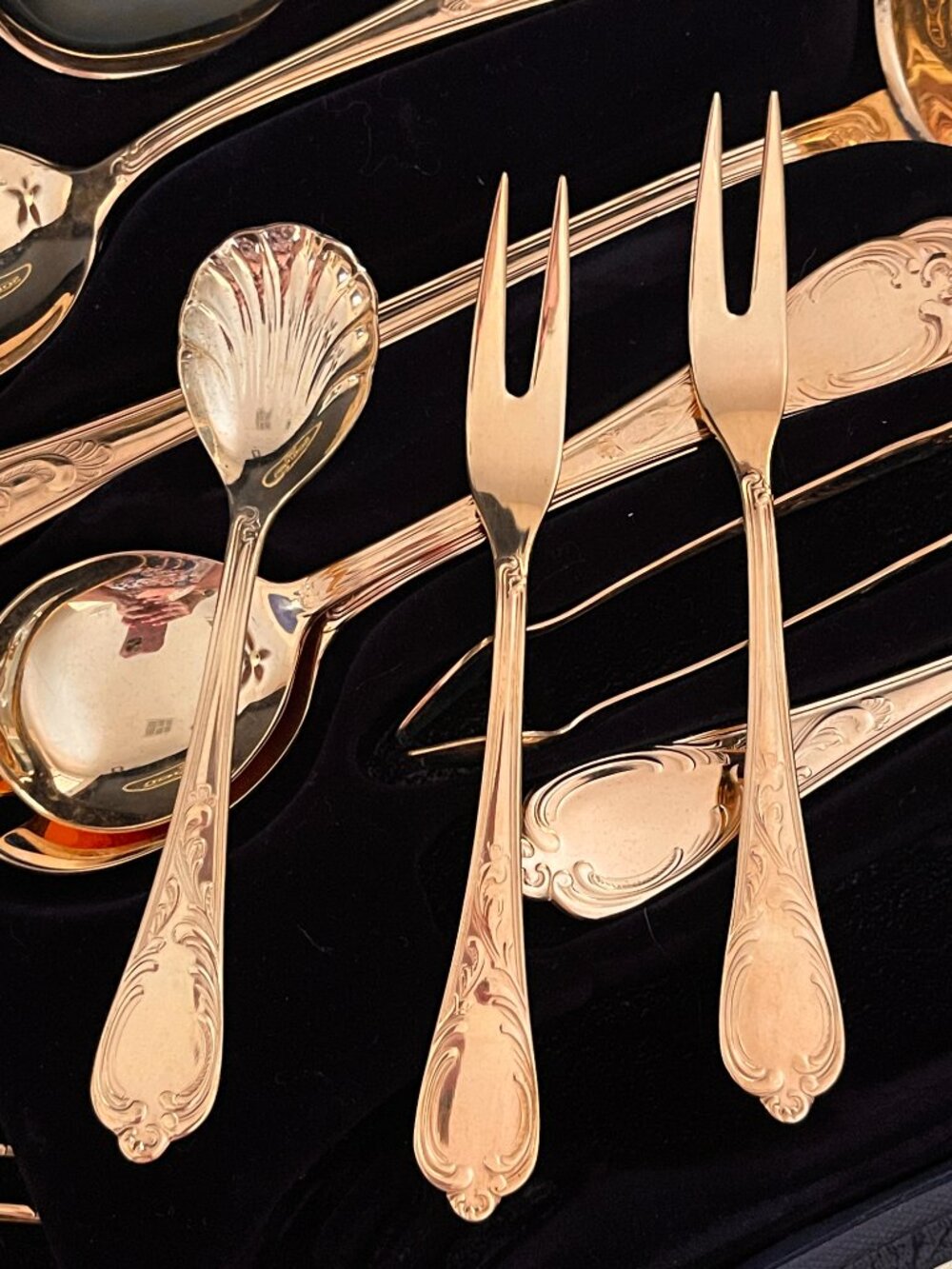 Soligen Gold Flatware Cutlery Full Set 70 Pc Germany Vintage In Case Used Once - Picture 8 of 15